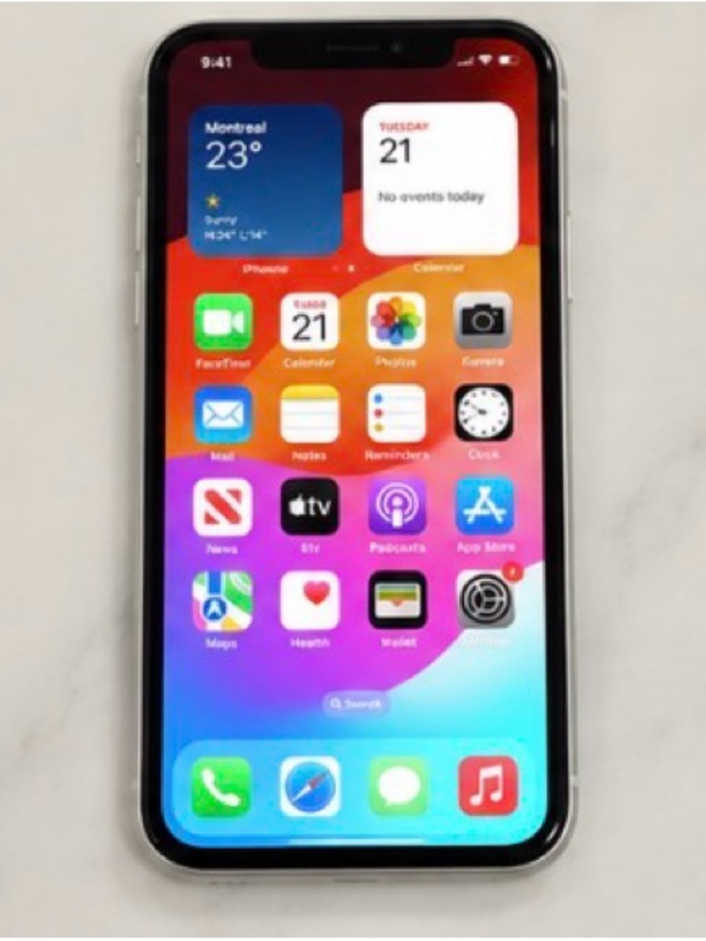 Apple iPhone XR 64GB White – Excellent Condition